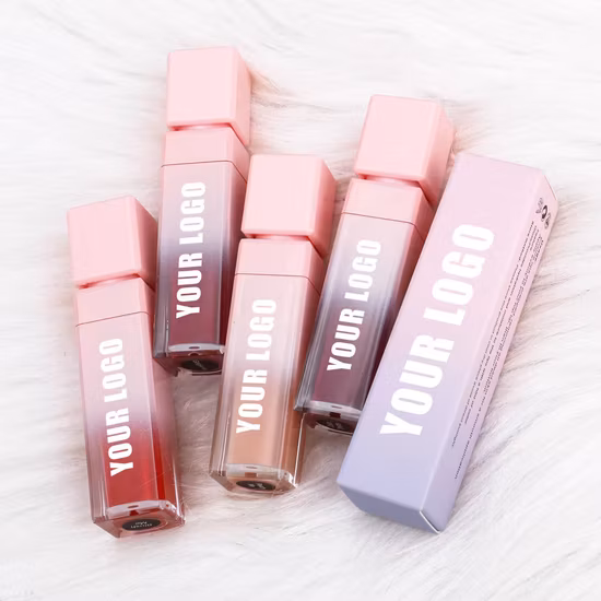 Nuevos productos Tubos de brillo de labios únicos portátiles de color rosa Diseño de moda Tubos de brillo de labios de Navidad de plástico